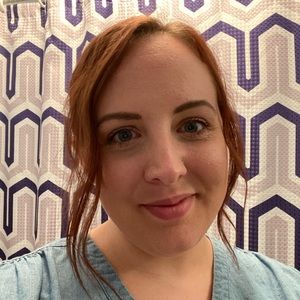 Meet your Posher, Angela